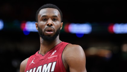 开云app-热火迎战篮网 维金斯大概率出战 鲍威尔&amp;约维奇缺阵 小米切尔存疑