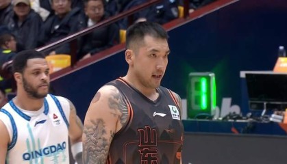 电子竞技-山东男篮德比9分小胜，克里斯42+13，后卫线集体哑火 2新外援太差