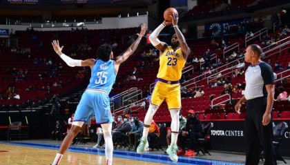 开云体育-NBA重返封闭园区办赛？NBA众星对这一提议说不